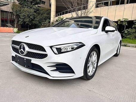 2022 Mercedes-Benz A-Класс 180 IV (W177), белый, 1890000 рублей, вид 2