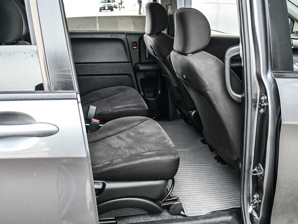 2012 Honda Freed I Рестайлинг, серый - вид 11