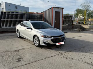 2019 Chevrolet Malibu IX Рестайлинг, серый, 1920000 рублей, вид 3