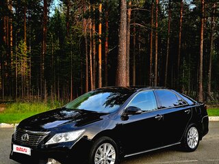 2014 Toyota Camry VII (XV50), чёрный, 1950000 рублей, вид 1