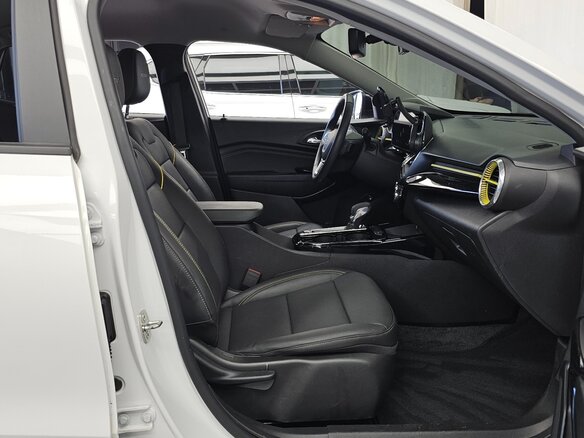 2023 Chevrolet Trax II, белый, 1571040 рублей - вид 12