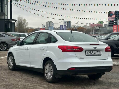 2016 Ford Focus III Рестайлинг, белый, 879000 рублей, вид 5