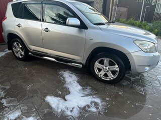 2006 Toyota RAV4 III (XA30), серебристый, 800000 рублей, вид 3