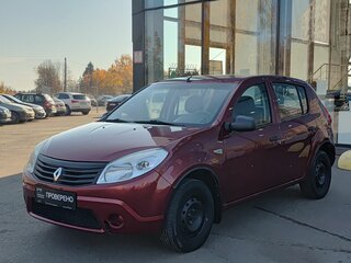 2011 Renault Sandero I, красный, 447000 рублей, вид 1