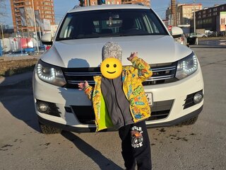 2014 Volkswagen Tiguan I Рестайлинг, белый, 1350000 рублей, вид 2