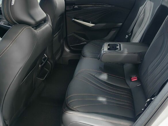 2026 Geely Preface I, белый, 3434990 рублей - вид 17