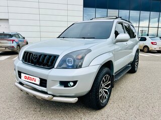 2008 Toyota Land Cruiser Prado 4-speed 120 Series Рестайлинг, серебристый, 2185000 рублей, вид 3