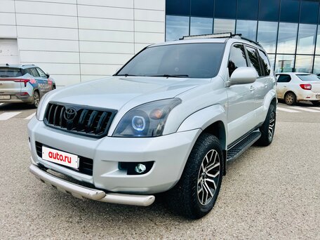 2008 Toyota Land Cruiser Prado 4-speed 120 Series Рестайлинг, серебристый, 2185000 рублей, вид 3