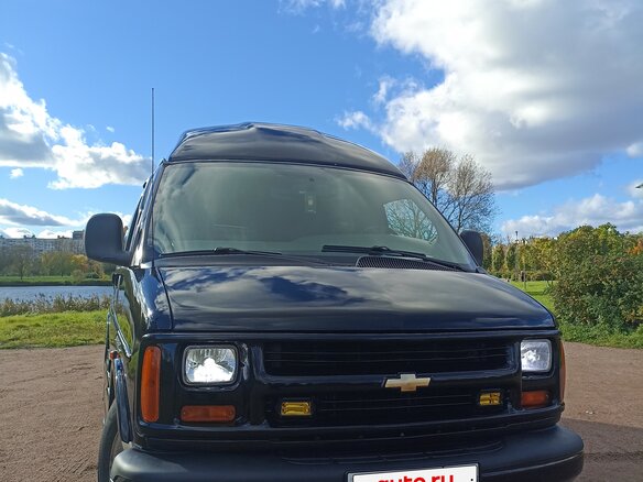 2000 Chevrolet Express I, чёрный, 1230000 рублей - вид 2