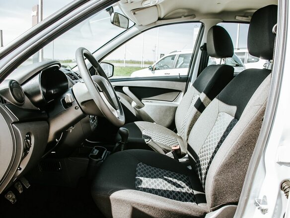 2026 Lada (ВАЗ) Granta I Рестайлинг, белый, 1068000 рублей - вид 11
