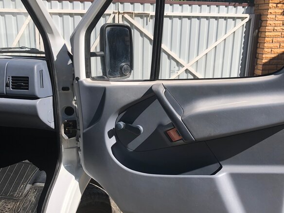 1998 Mercedes-Benz Sprinter, белый, 1260000 рублей - вид 10