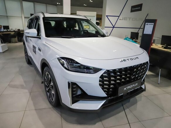 2026 Jetour X70+ I Рестайлинг, белый - вид 3