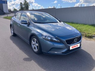 2013 Volvo V40 II, серебристый, 999999 рублей, вид 2