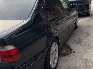 1999 BMW 5 серии 540i IV (E39), зелёный, 750000 рублей, вид 4