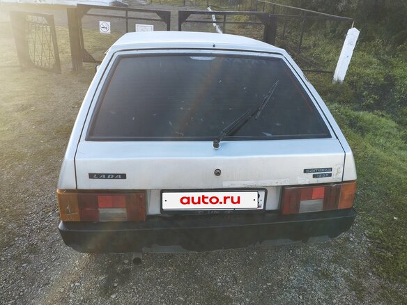2004 Lada (ВАЗ) 21093i, серебристый, 80000 рублей - вид 1