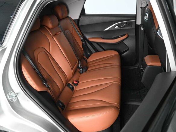 2023 Omoda C5 I, серебристый, 1839000 рублей - вид 6