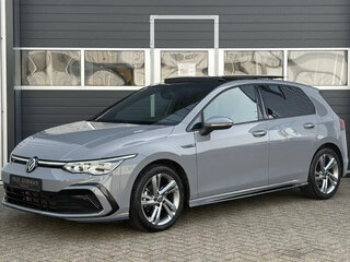 2023 Volkswagen Golf VIII, серый, 1856000 рублей, вид 1