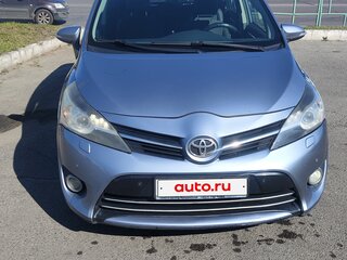 2013 Toyota Verso I Рестайлинг, серый, 1450000 рублей, вид 1
