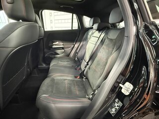 2024 Mercedes-Benz GLA 250 II (H247) Рестайлинг, чёрный, 5670000 рублей, вид 3