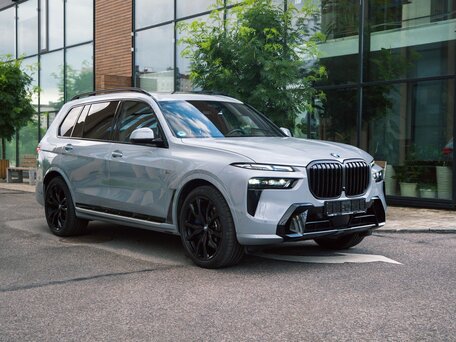 2025 BMW X7 40d I (G07) Рестайлинг, серый, 14500000 рублей, вид 1