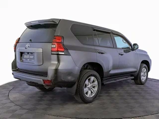 2019 Toyota Land Cruiser Prado 150 Series Рестайлинг 2, серый, 4200000 рублей, вид 5