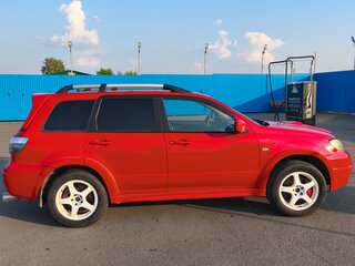 2005 Mitsubishi Outlander I, красный, 2000000 рублей, вид 5