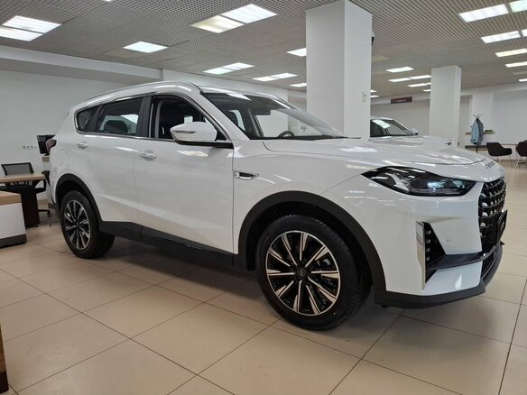 2026 Jetour X70+ I Рестайлинг, белый, 3399000 рублей - вид 5