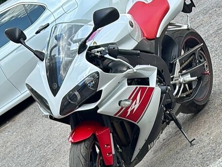 2008 Yamaha YZF-R1, белый, 855000 рублей, вид 1