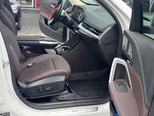 2023 BMW X1 20Li sDrive III (U11/U12), белый - вид 5