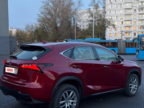 2016 Lexus NX 200 I, красный, 2850000 рублей - вид 4