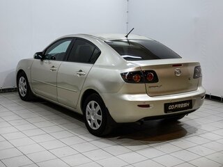 2006 Mazda 3 I (BK) Рестайлинг, золотистый, 629000 рублей, вид 2