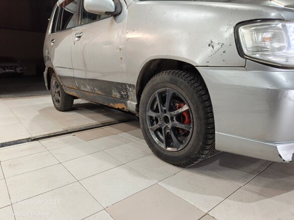 2000 Nissan Cube I Рестайлинг (Z10), серебристый, 97000 рублей - вид 8