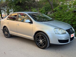 2007 Volkswagen Jetta V, серебристый, 700000 рублей, вид 3