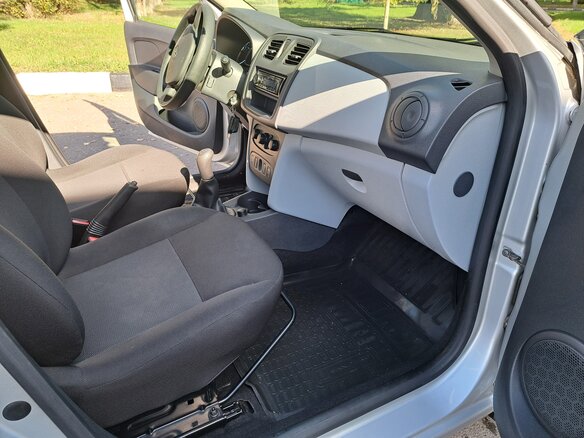 2014 Renault Sandero II, серый, 650000 рублей - вид 18