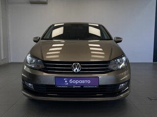 2018 Volkswagen Polo V Рестайлинг, бежевый, 1049000 рублей, вид 2