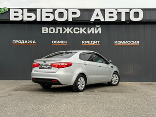 2012 Kia Rio 4-speed III, серебристый, 899000 рублей, вид 2