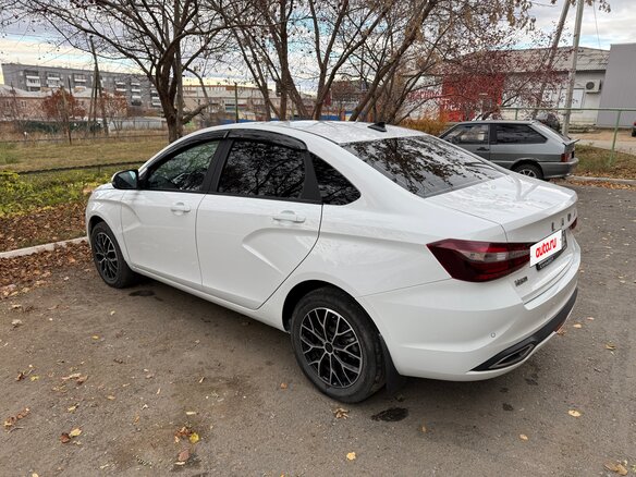 2024 Lada (ВАЗ) Vesta I Рестайлинг (NG), белый, 1300000 рублей - вид 4