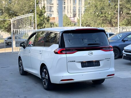 2022 GAC Trumpchi M6 Pro, белый, 1880000 рублей, вид 2