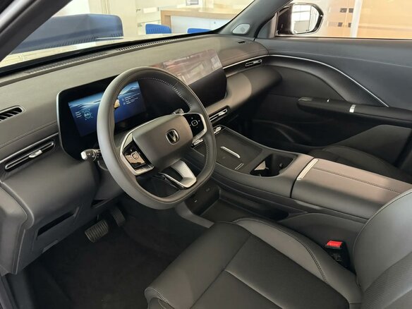 2026 Changan UNI-S I Рестайлинг, чёрный, 3079900 рублей - вид 4