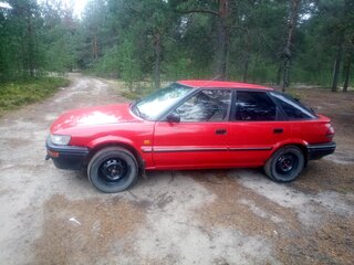 1989 Toyota Corolla VI (E90), красный, 160000 рублей, вид 4