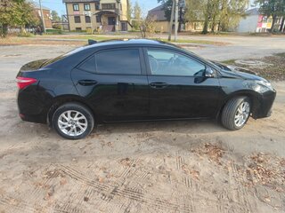 2018 Toyota Corolla XI (E160, E170, E180) Рестайлинг 1, чёрный, 1790000 рублей, вид 3