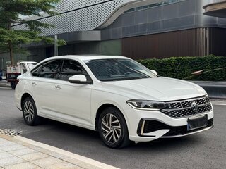 2023 Volkswagen Lavida III Рестайлинг, белый, 1180000 рублей, вид 3