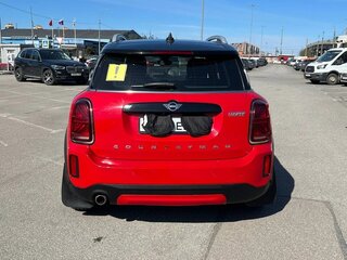 2020 Mini Countryman Cooper II Рестайлинг, пурпурный, 3000000 рублей, вид 3