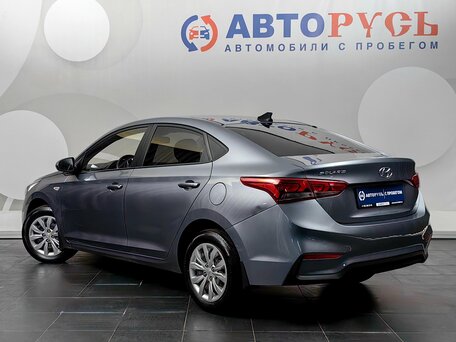 2017 Hyundai Solaris II, серый, 1298000 рублей, вид 2