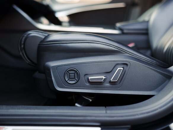 2019 Audi A6 55 TFSI V (C8), чёрный, 4899000 рублей - вид 25