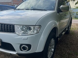 2012 Mitsubishi Pajero Sport II, белый, 1550000 рублей, вид 2