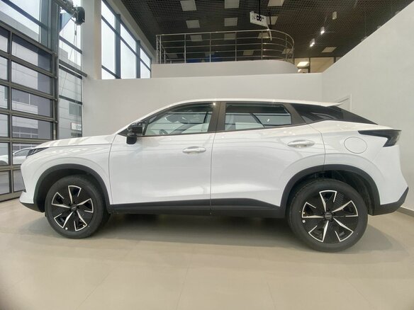 2026 Omoda C5 II, белый, 2779000 рублей - вид 6