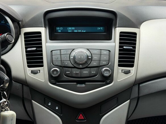 2011 Chevrolet Cruze I, серый, 779000 рублей - вид 18