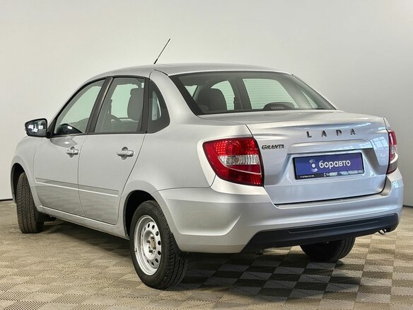 2025 Lada (ВАЗ) Granta I Рестайлинг, серый, 915000 рублей - вид 3