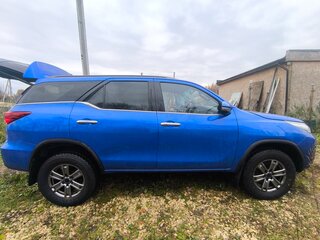 2017 Toyota Fortuner II, синий, 3300000 рублей, вид 2